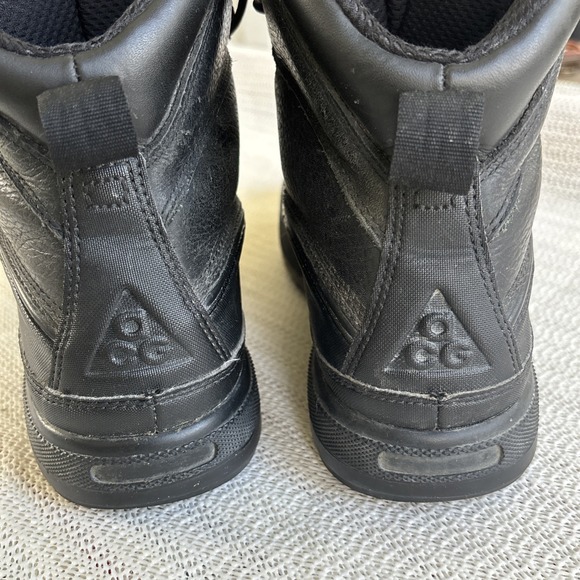 Nike ACG Woodside 2 525393-090 Triple Black Waterproof Boots Shoes Men Size 8 US - Picture 16 of 16